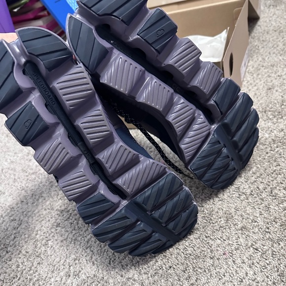 On Running Cloud Hi Edge Pepple & Lilac Sneaker Size 11 - Picture 3 of 11